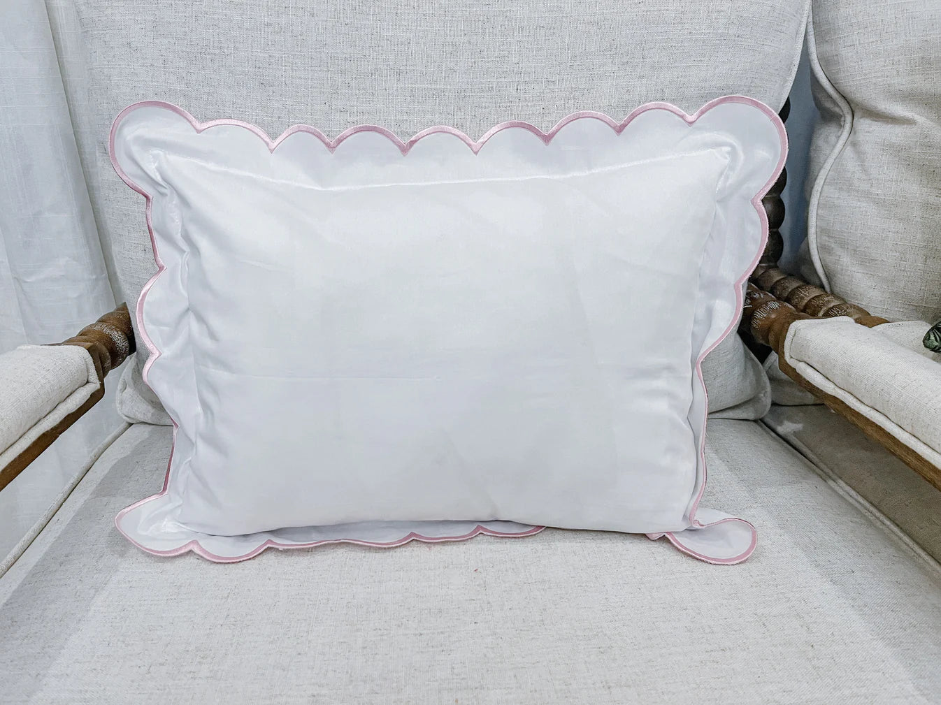 Scalloped Pillowcase